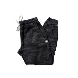 Vuori halo performance joggers black camo - size medium